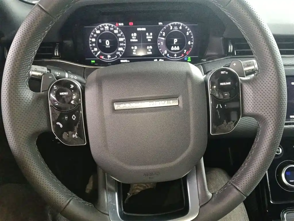 Land Rover Range Rover Evoque 2020 249PS R-DYNAMIC S Sport Edition фото 11