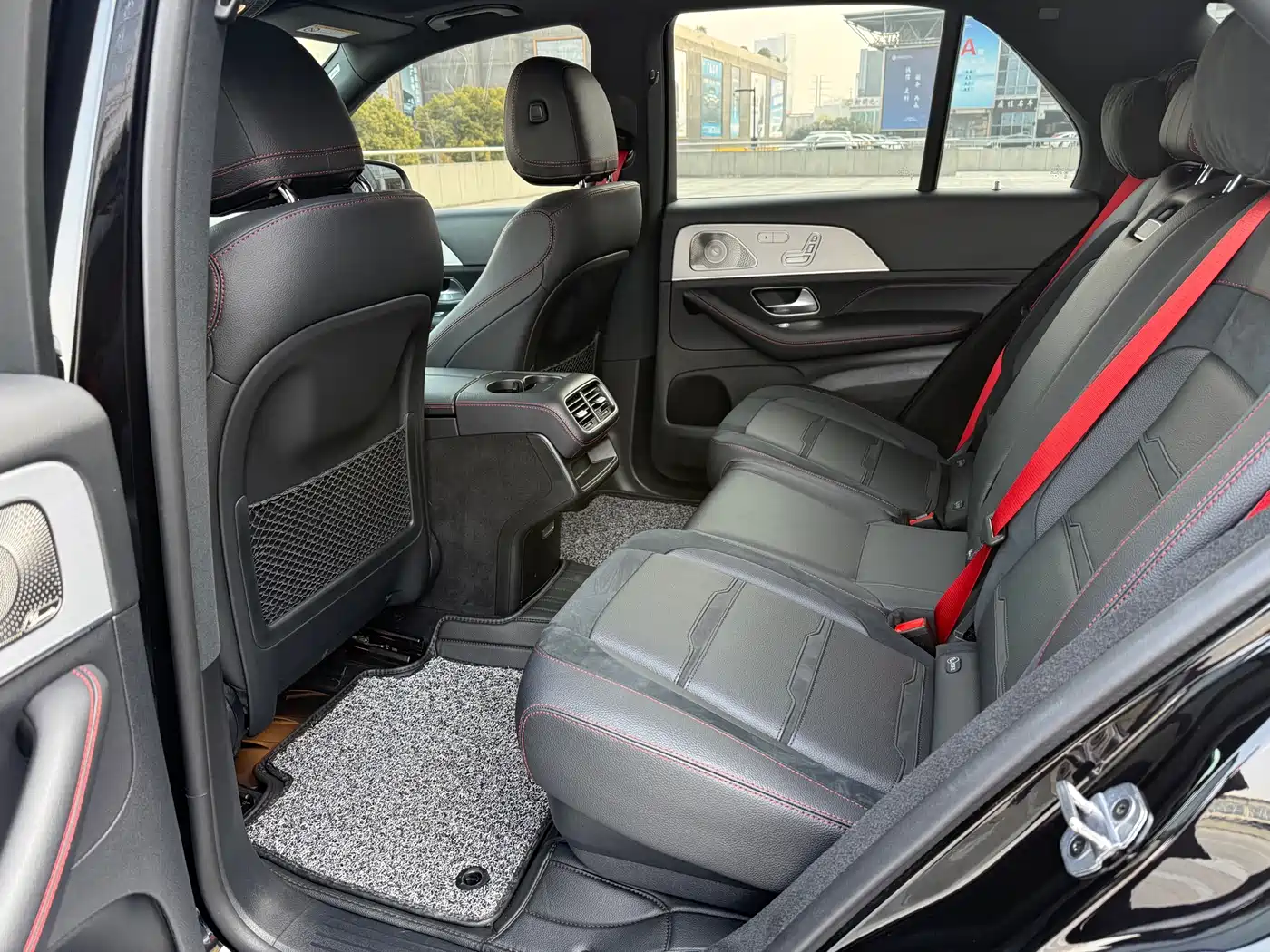 Mercedes-Benz GLE AMG 2023 AMG GLE 53 4MATIC+ фото 15