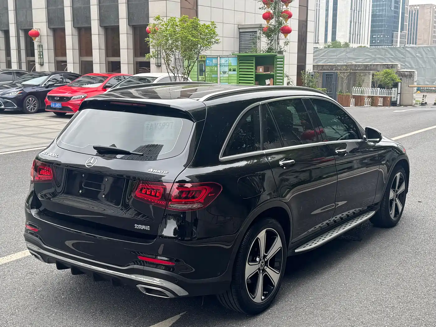 Mercedes-Benz GLC 2022 Facelift GLC 300 L 4MATIC Dynamic Collector's Edition фото 8