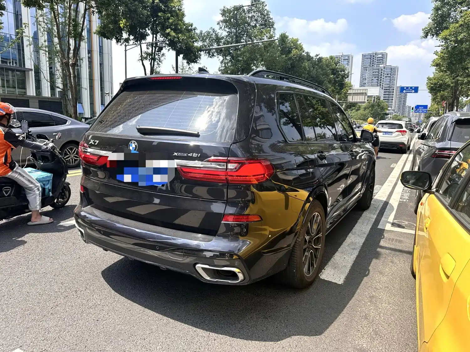 Фото 3 - BMW X7