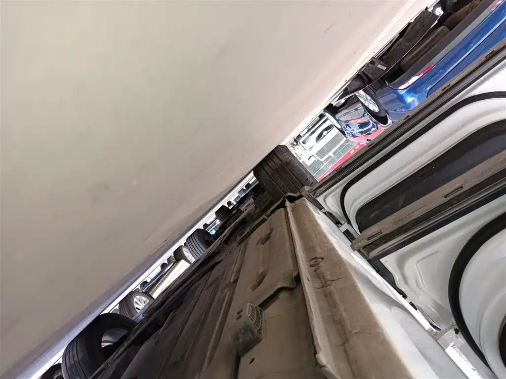 Lynk & Co 01 2019 2.0T 2WD Pure Version China VI фото 22