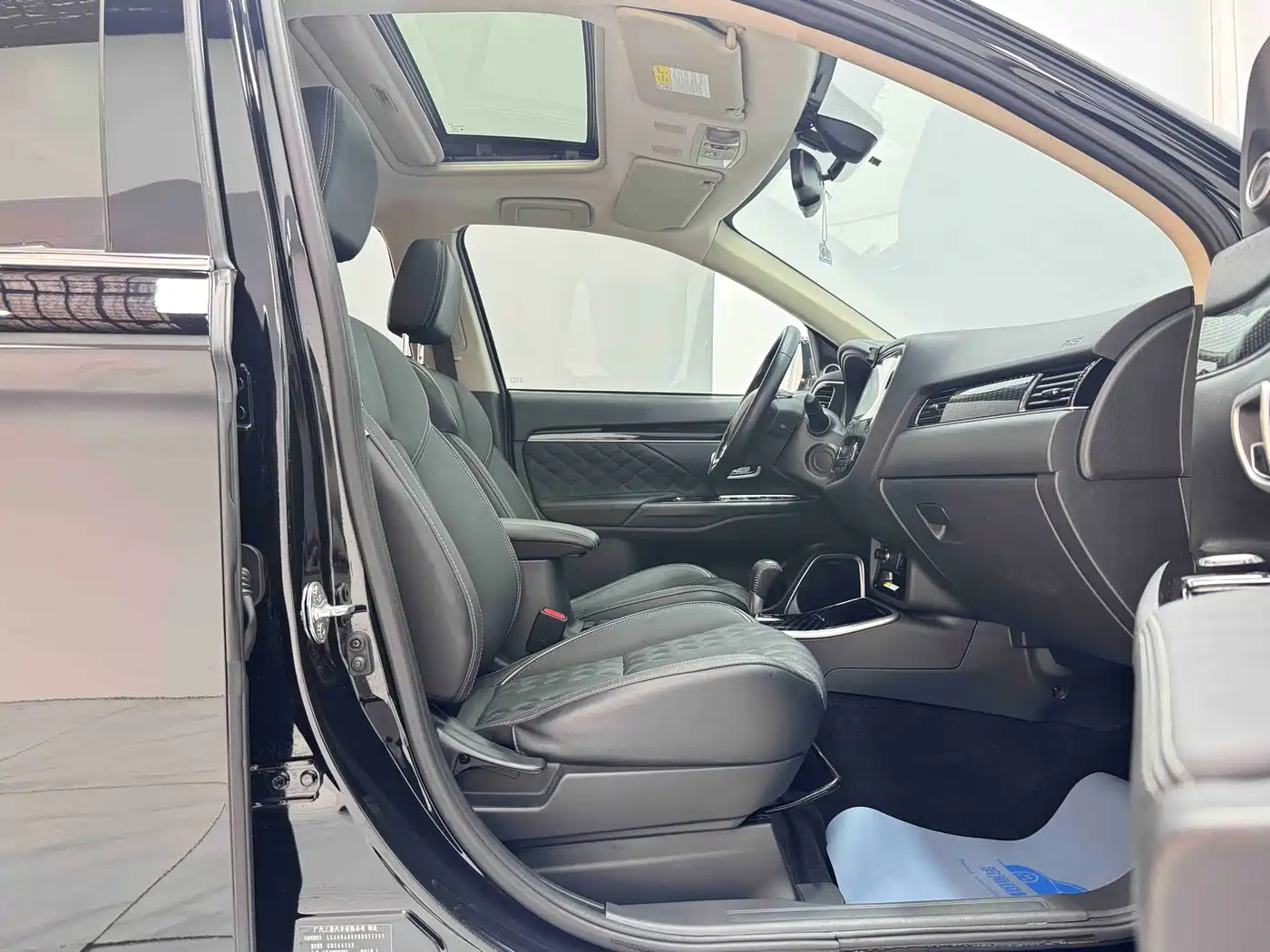 Mitsubishi Outlander 2021 2.0L FWD Comfort Edition 5-seater фото 12