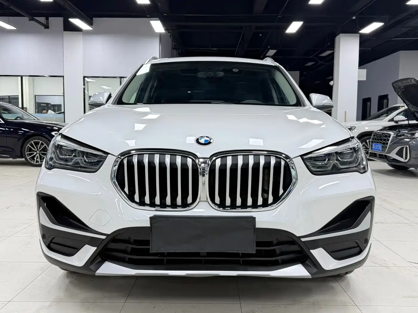 BMW X1 2021 sDrive20Li Exclusive фото 2