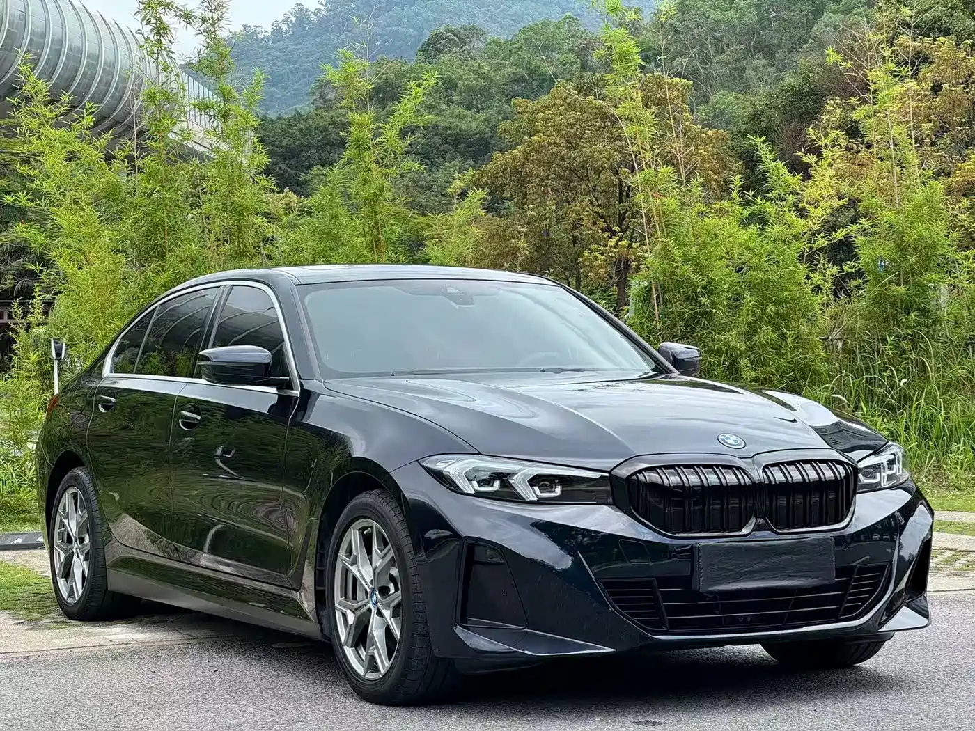 BMW i3 2024 eDrive 35 L фото 3