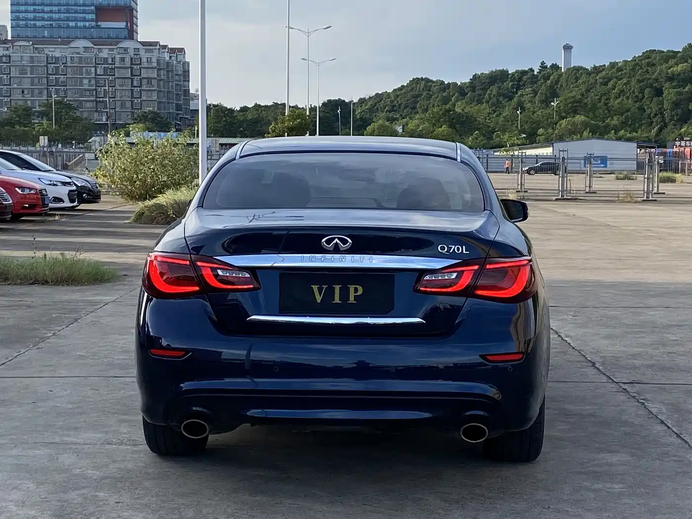 Infiniti Q70 2018 2017 Q70L 2.5L Elite Edition