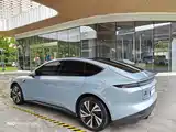 Фото 3 - NIO ET5