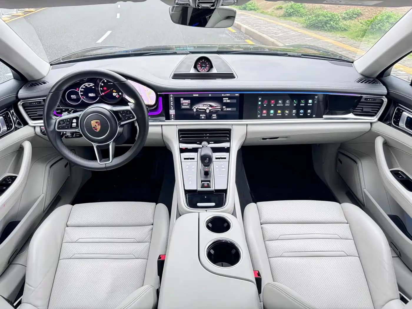 Porsche Panamera 2017 Panamera Executive Long Wheelbase 3.0T фото 7