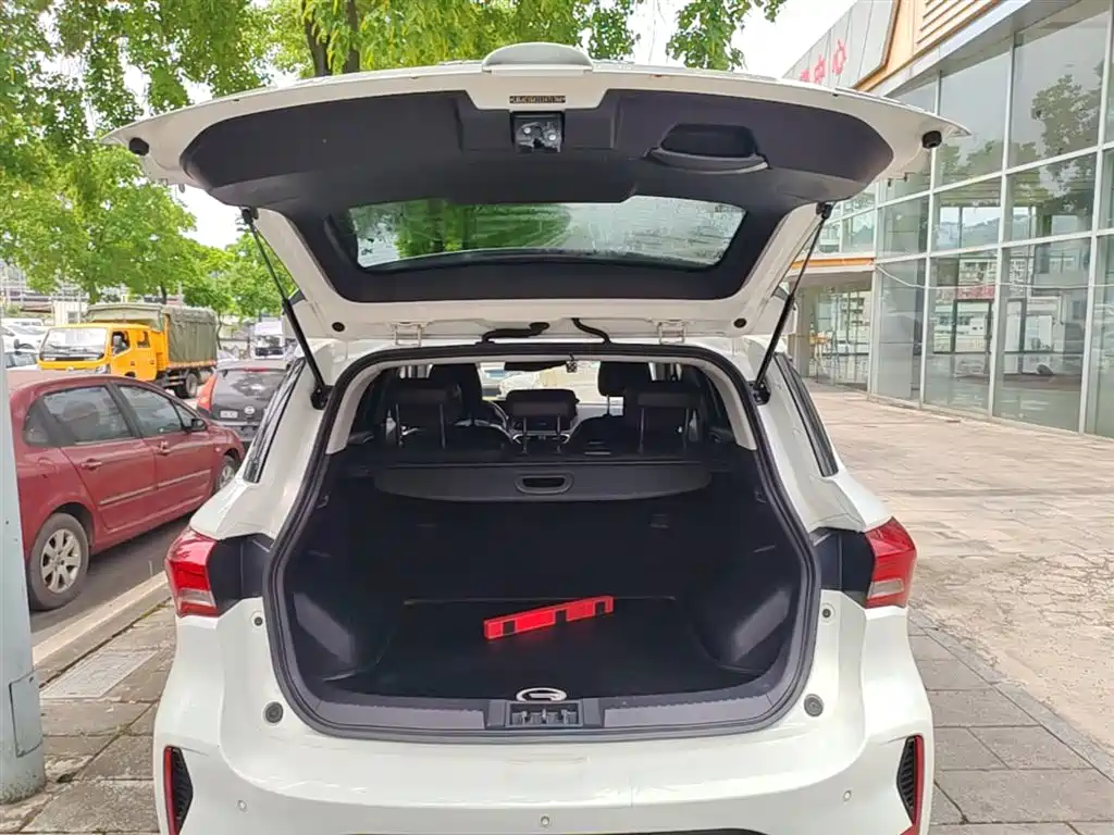GAC Trumpchi Trumpchi GS4 2018 235T Automatic 2WD Luxury Smart Connect фото 19