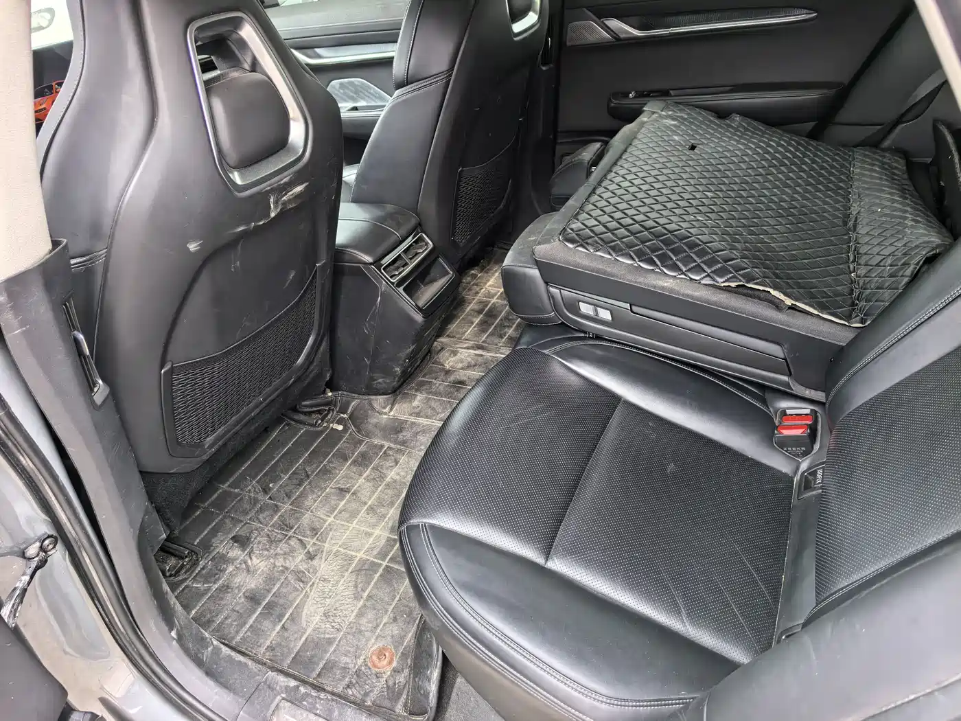 ZEEKR EXTREME KRYPTON 001