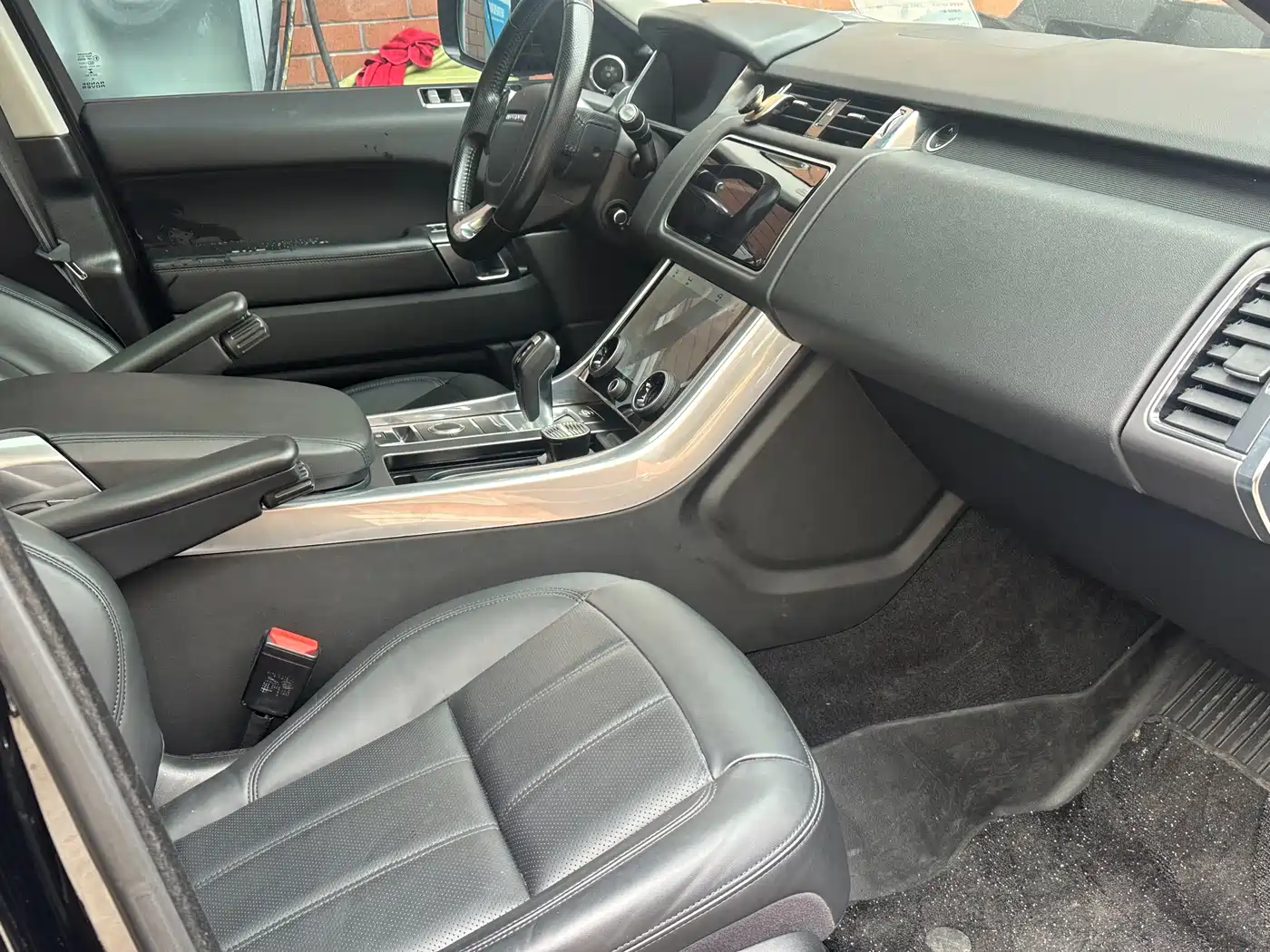Land Rover Range Rover Sport 2021 3.0 L6 SE фото 20