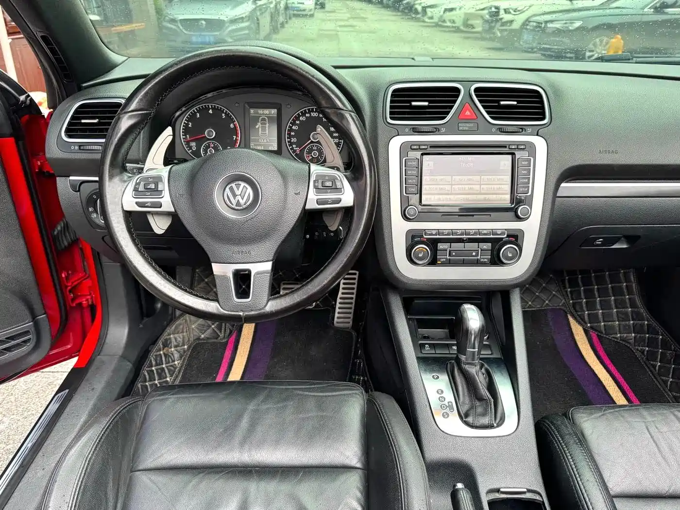 Volkswagen Eos 2011 Model 2.0TSI фото 10