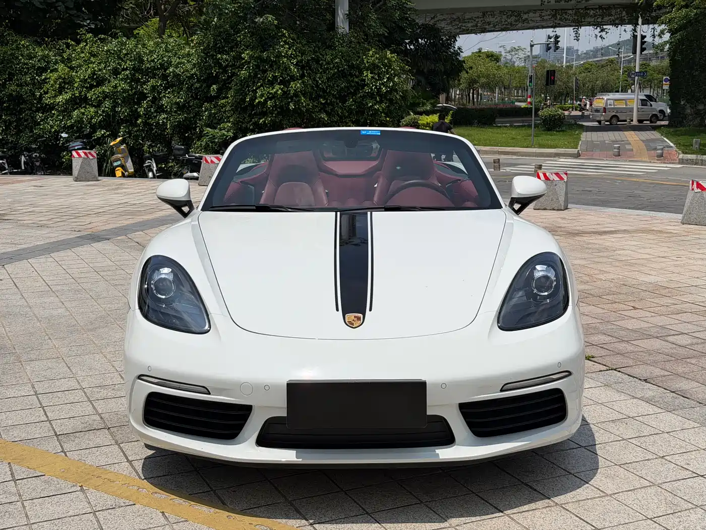 Porsche 718 2023 Boxster Style Edition 2.0T фото 2