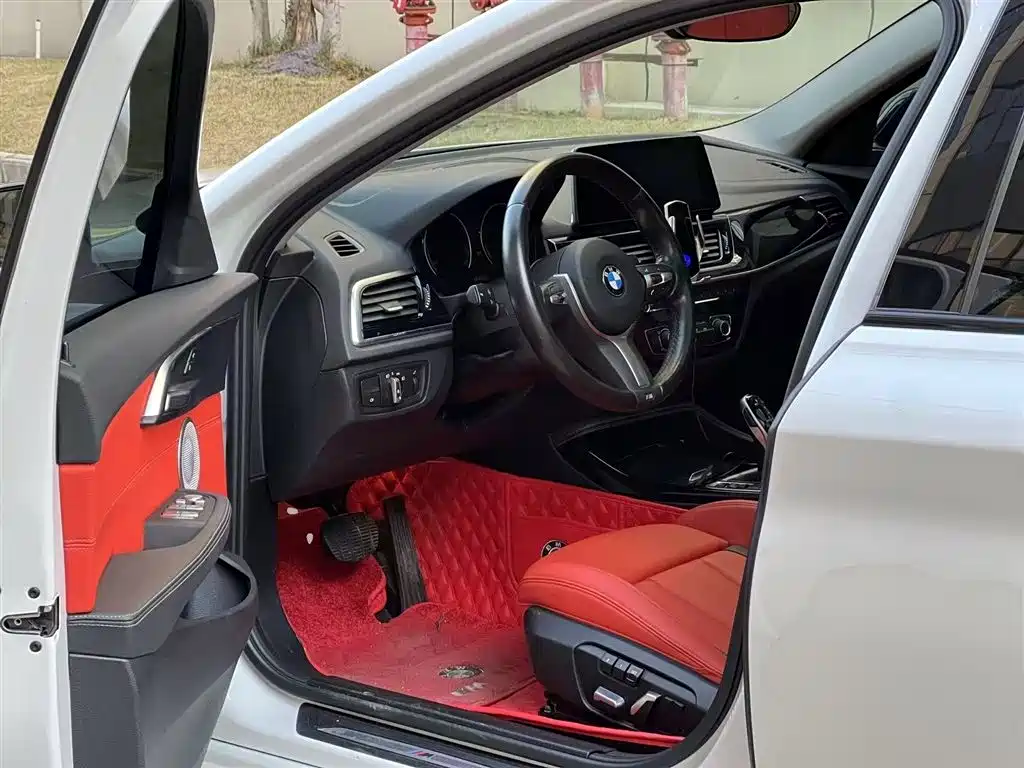 BMW 1 Series 2021 Facelift 125i M Sport Shadow Edition фото 13