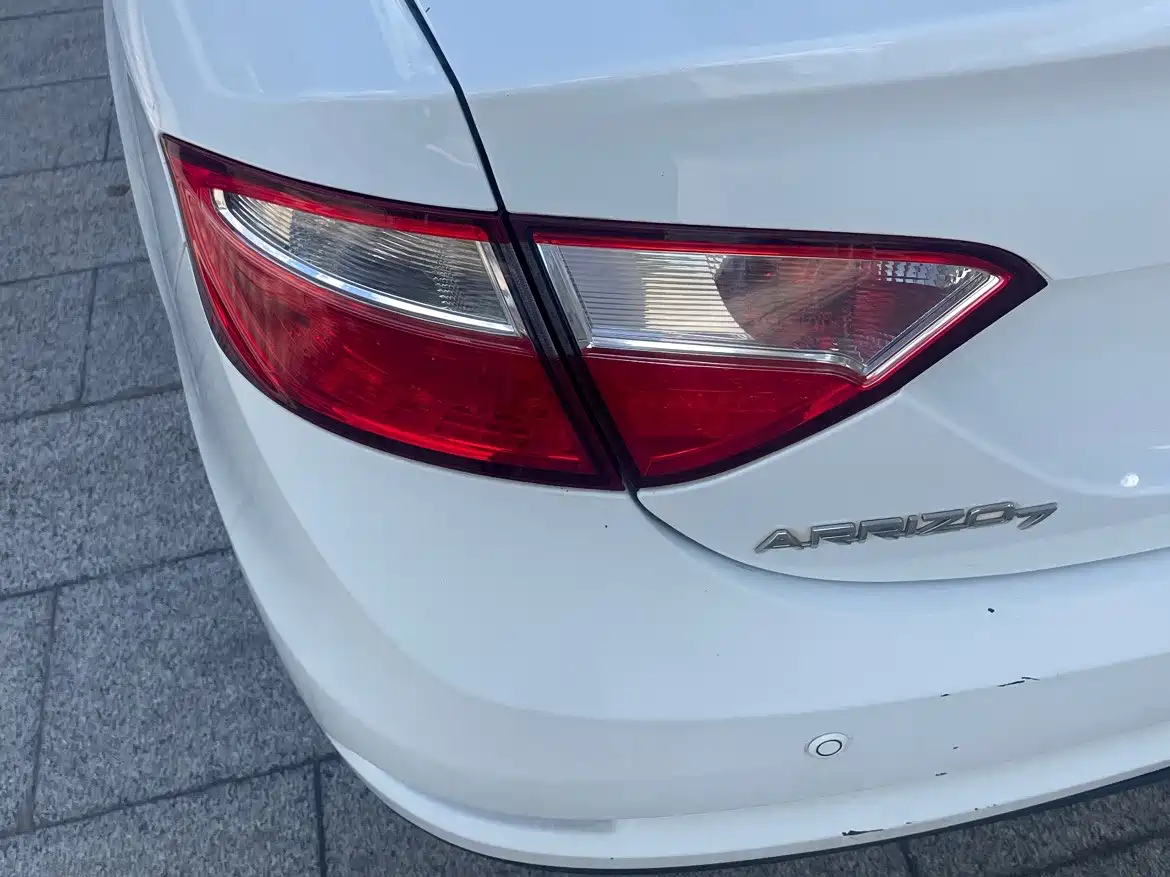 Chery Arrizo 7 2015 2015 1.6L CVT Zhiling Edition