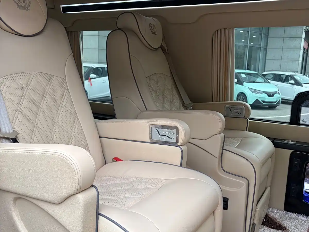 GMC Savana 2014 2014 5.3L AWD Leader Edition