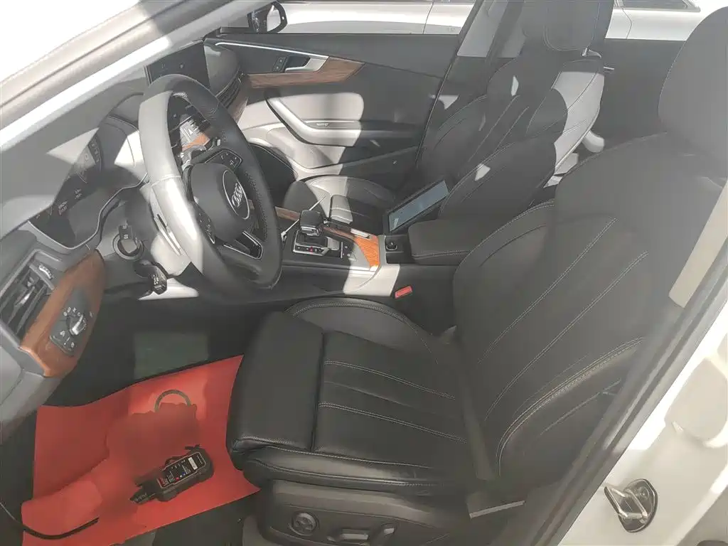 Audi A4L 2020 40 TFSI Fashion Dynamic Edition фото 7