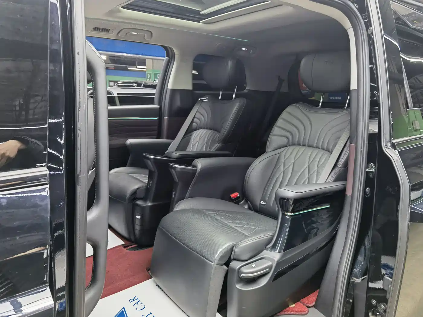 GAC Trumpchi Trumpchi M8 2024 Master Series 400T Ultimate Edition фото 10