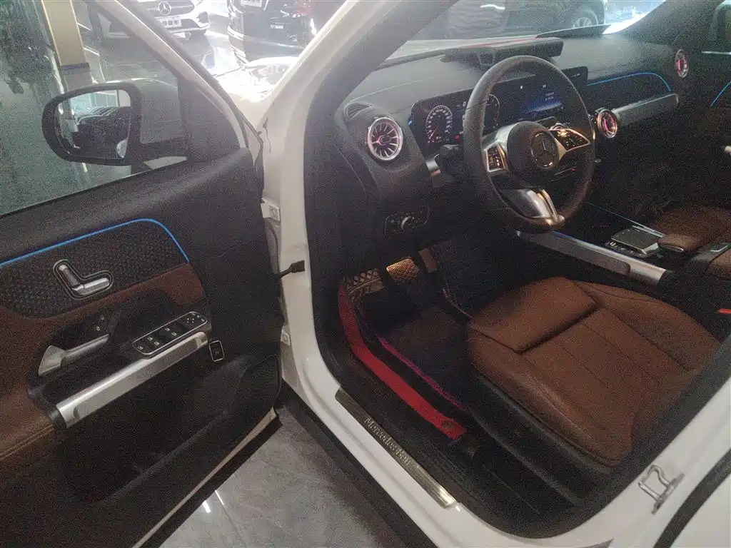 Mercedes-Benz GLB 2024 GLB 220 Dynamic фото 16