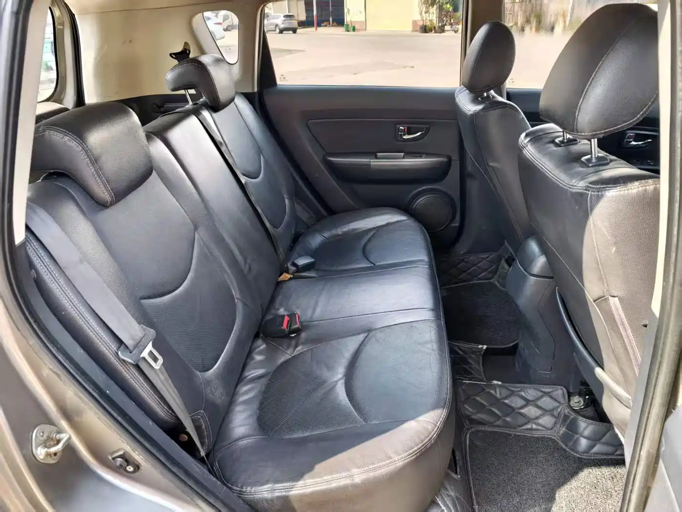 Kia Soul 2011 2010 1.6L AT GL