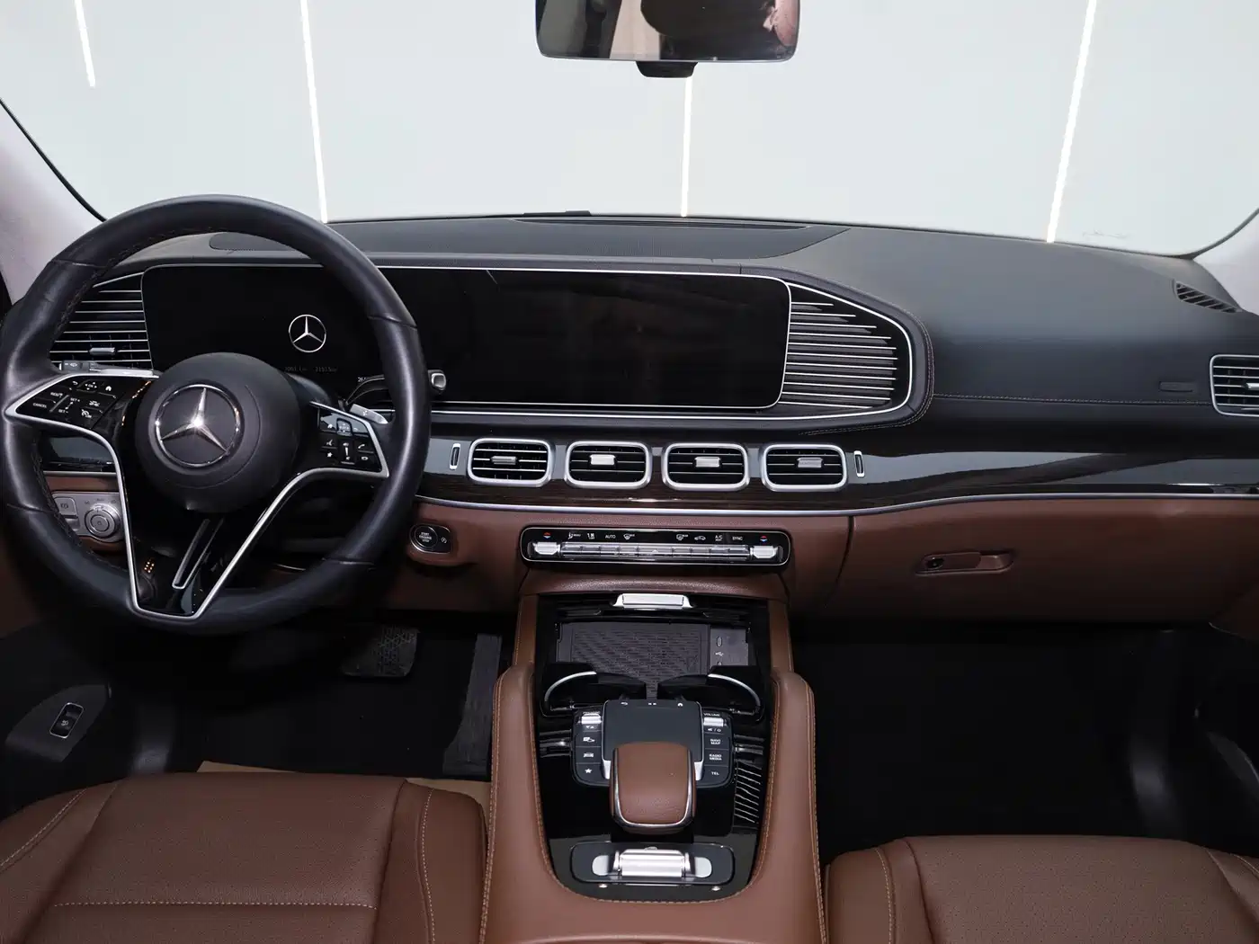 صورة 18 - Mercedes-Benz GLE