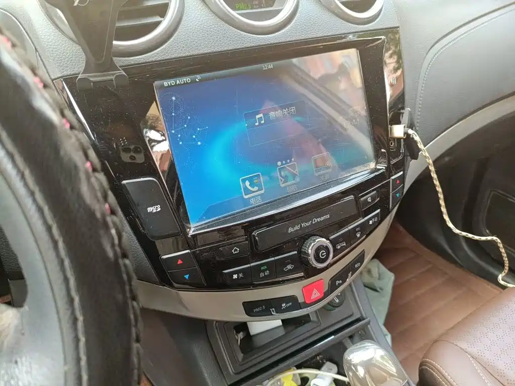 BYD S7 2015 2015 2.0T Upgrade Automatic Premium