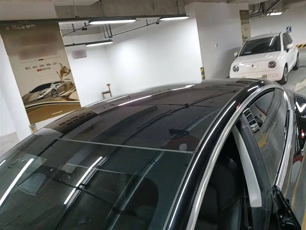 Tesla Model 3 (Import) 2019 2019 Long Range RWD Version