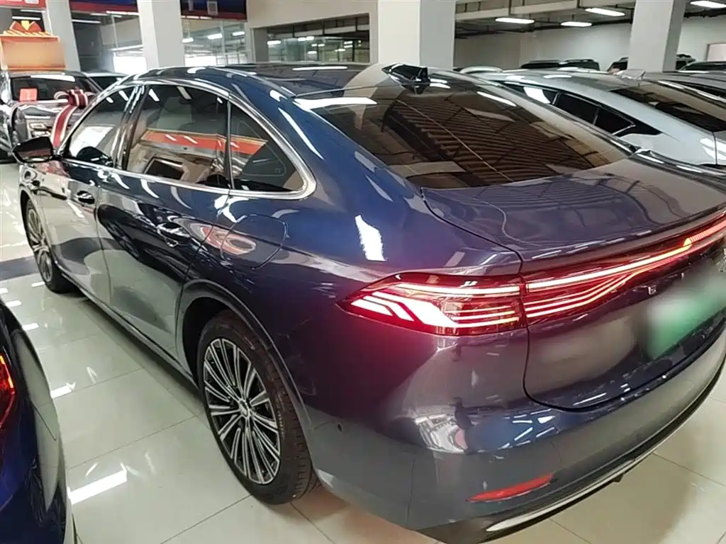 Geely Galaxy Galaxy A7 2025 EM-i фото 5