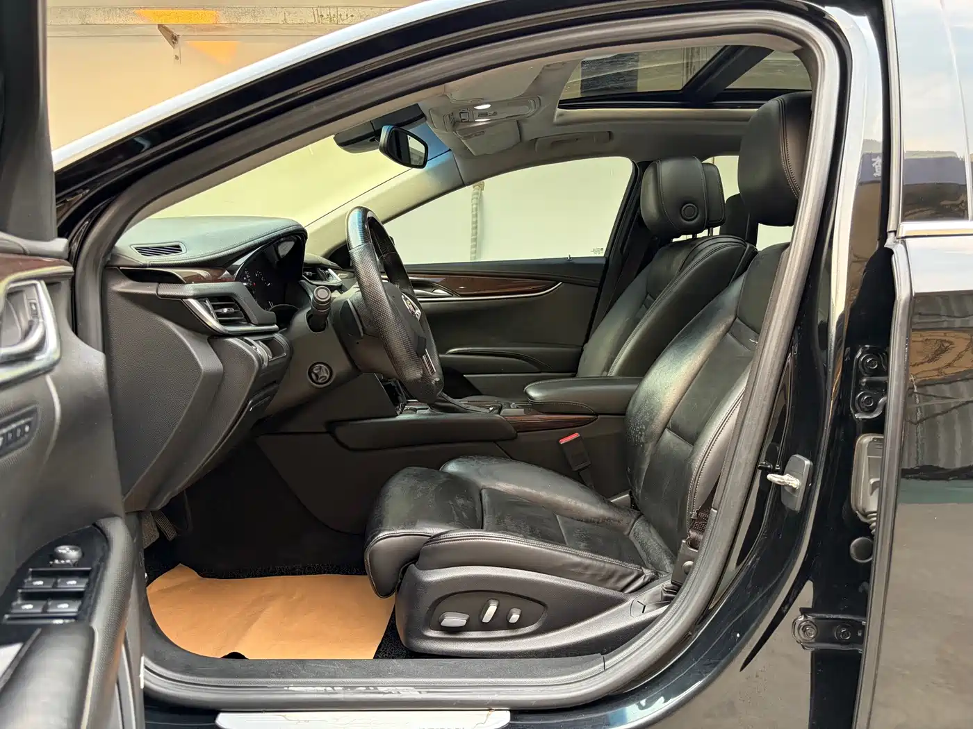 Cadillac XTS 2013 2013 28T Luxury