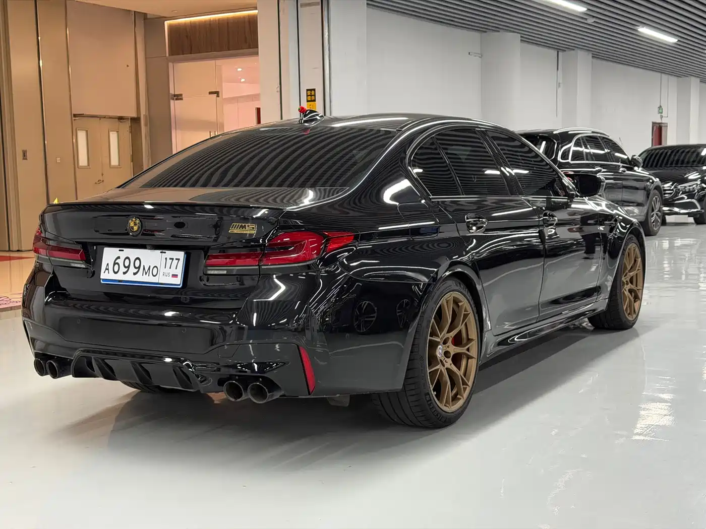 BMW M5 2023 2021 M5 CS European Version