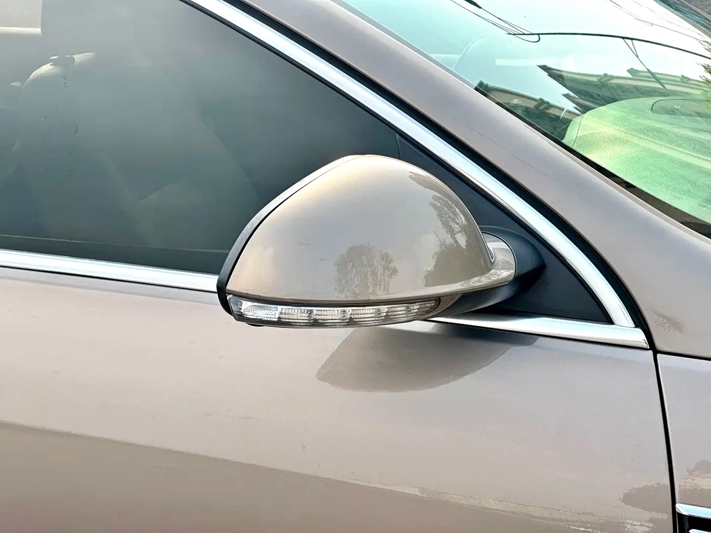 Buick Regal 2010 2.0L Expo Edition фото 17