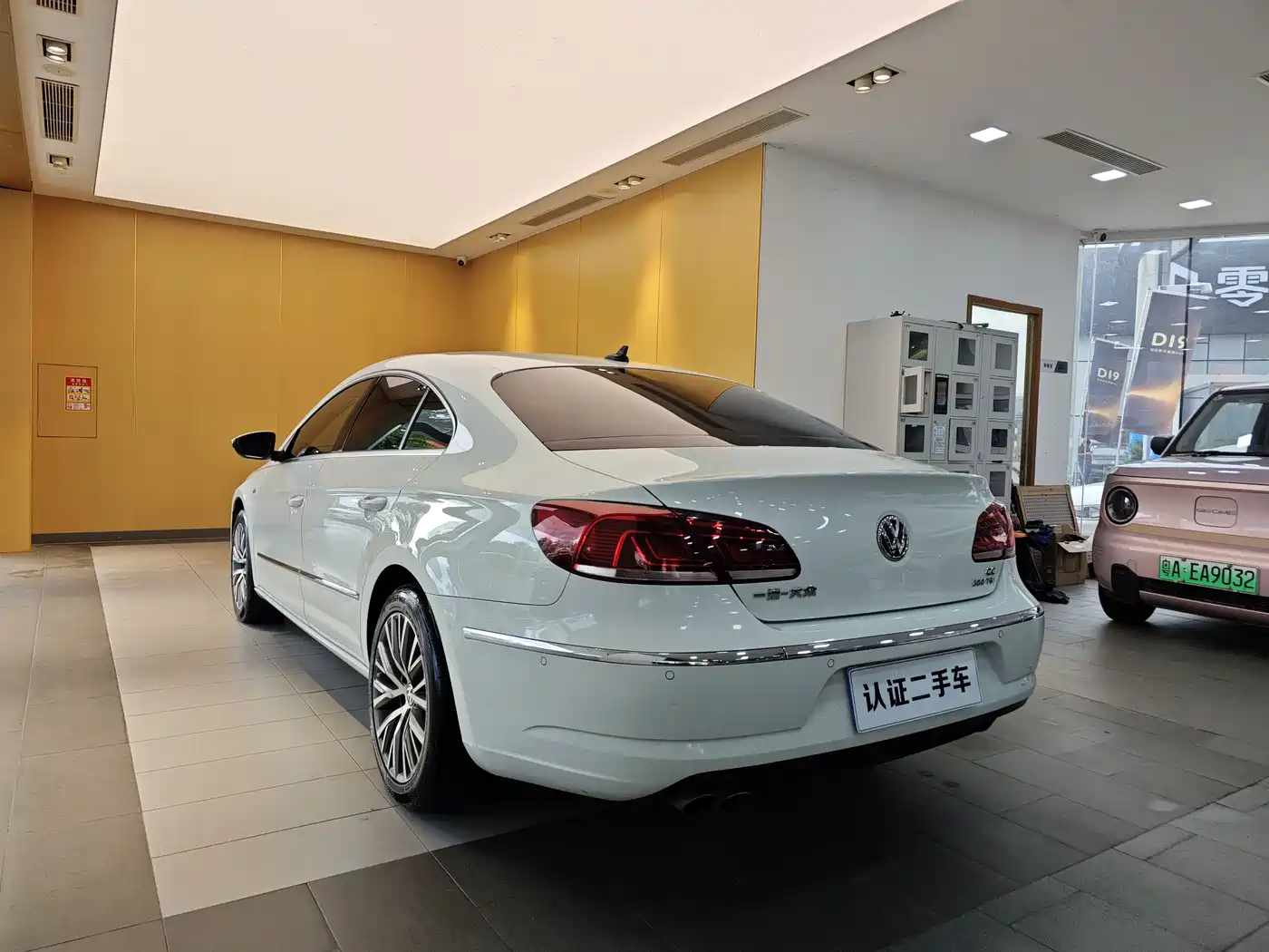 Volkswagen FAW-Volkswagen CC 2016 Model 1.8TSI Luxury фото 26