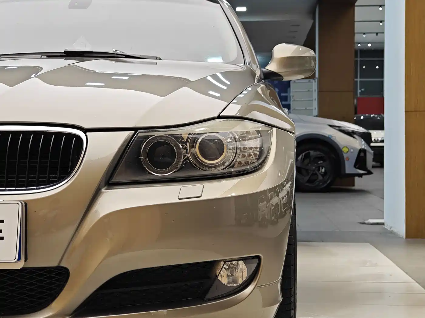 BMW 3 Series 2011 320i Fashion фото 2