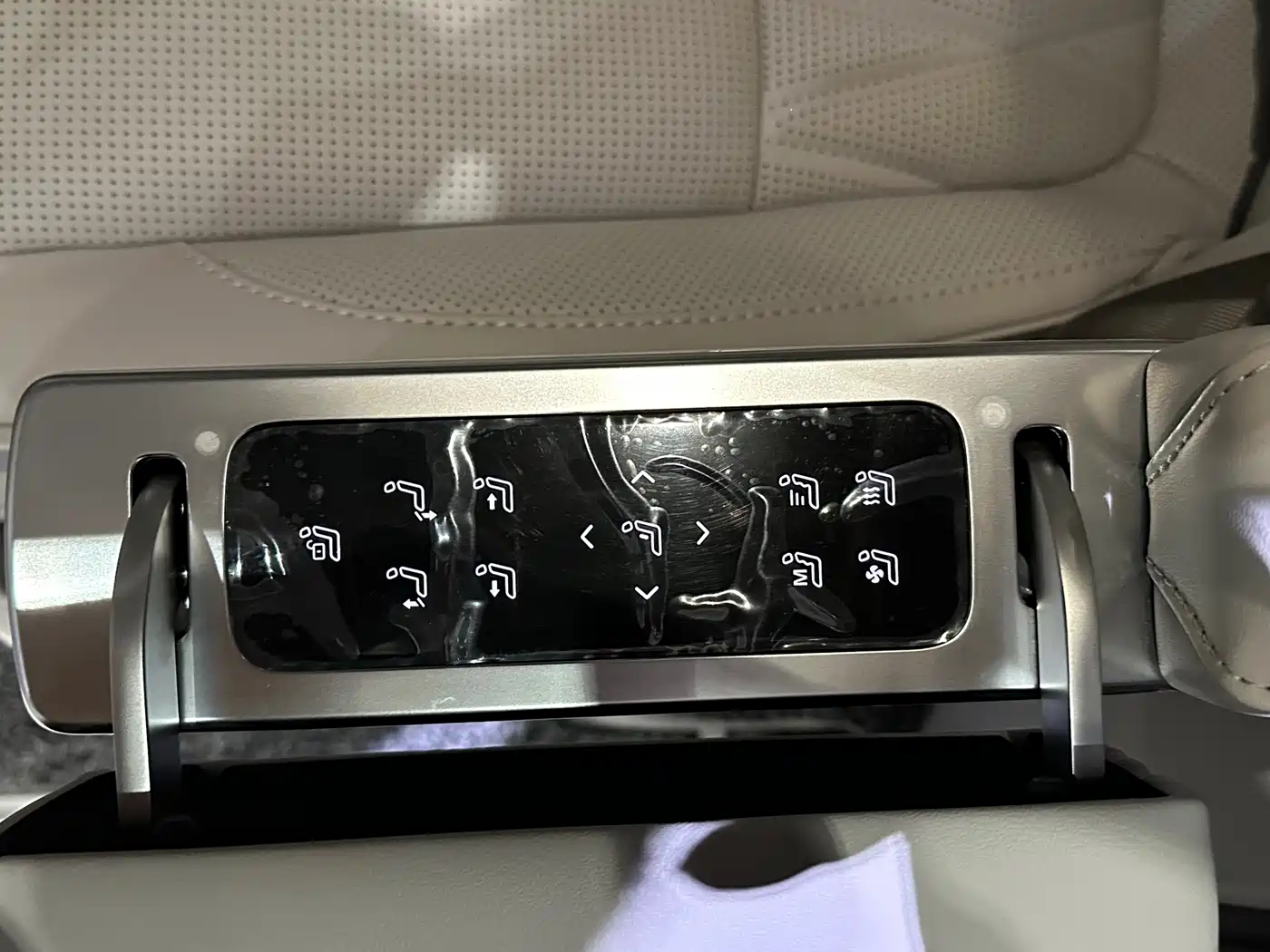 Roewe iMAX8 2024 2023 Model 400TGI Ultimate Enjoyment Edition