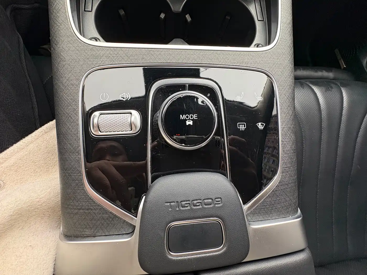 CHERY TIGGO 9