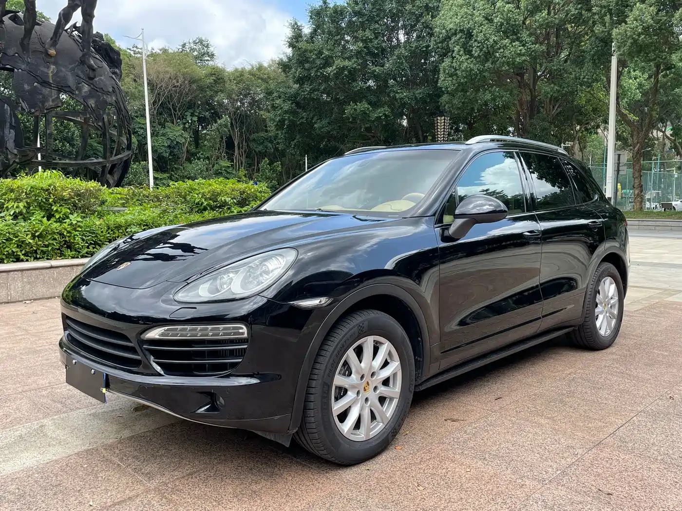 Фото 2 - Porsche Cayenne