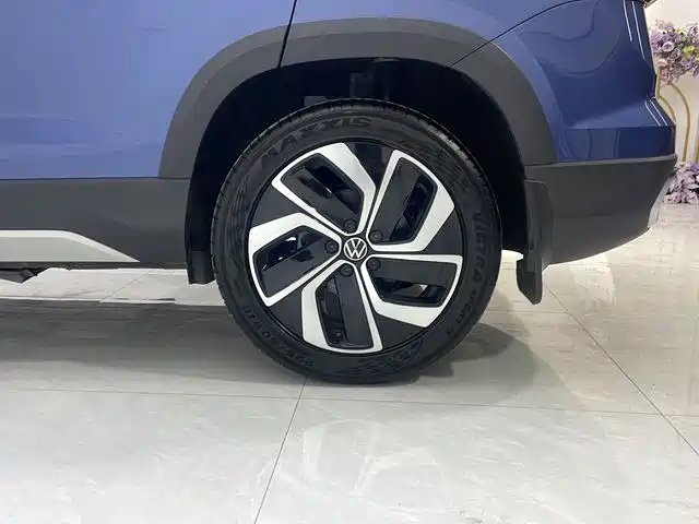 Volkswagen Tharu, миниатюра 17