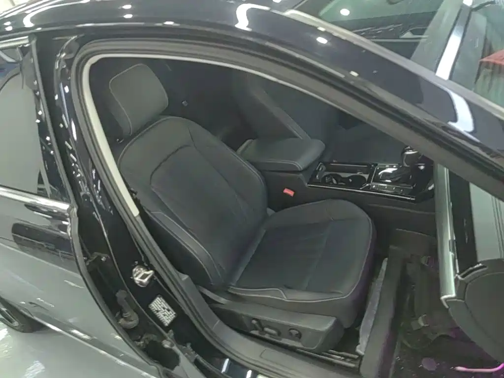 Volkswagen Passat 2025 2025 Outstanding 330TSI Starlight Elite Edition