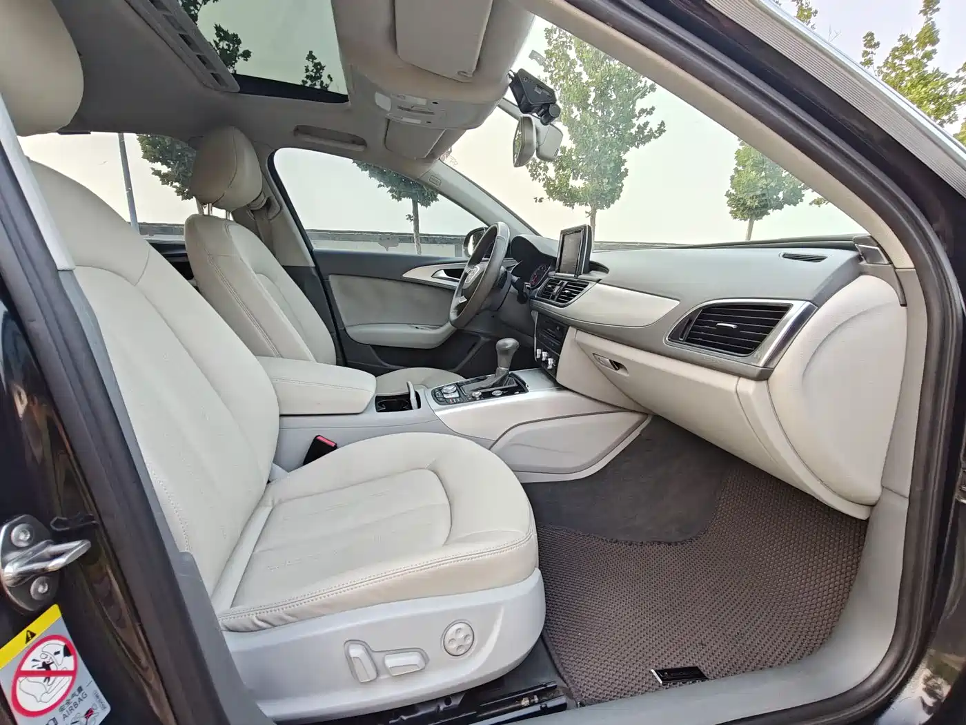 Audi A6L 2012 TFSI Standard фото 14