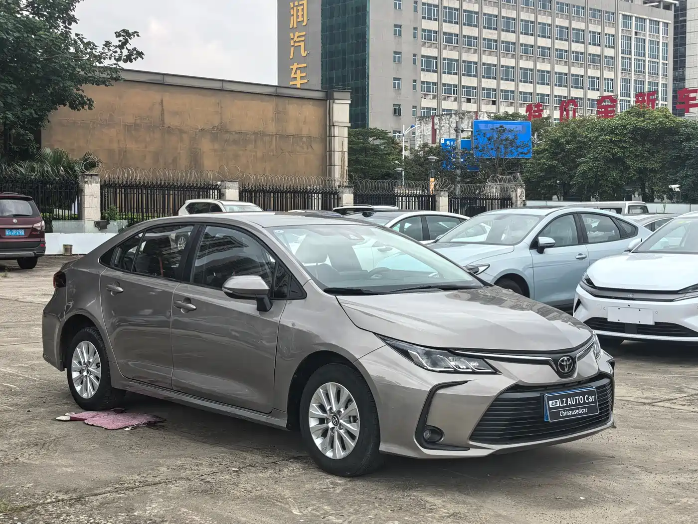 Toyota Corolla 2023 1.2T Pioneer Edition фото 3
