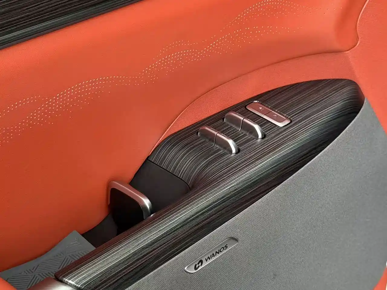 Dongfeng Yipai eπ008 2025 2024 636Max Pure Electric 6-Seater