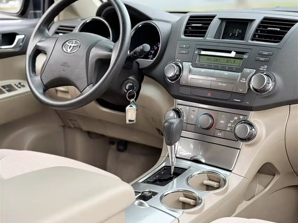 Toyota Highlander 2012 2.7L 2WD 5-seater Elite Edition фото 10