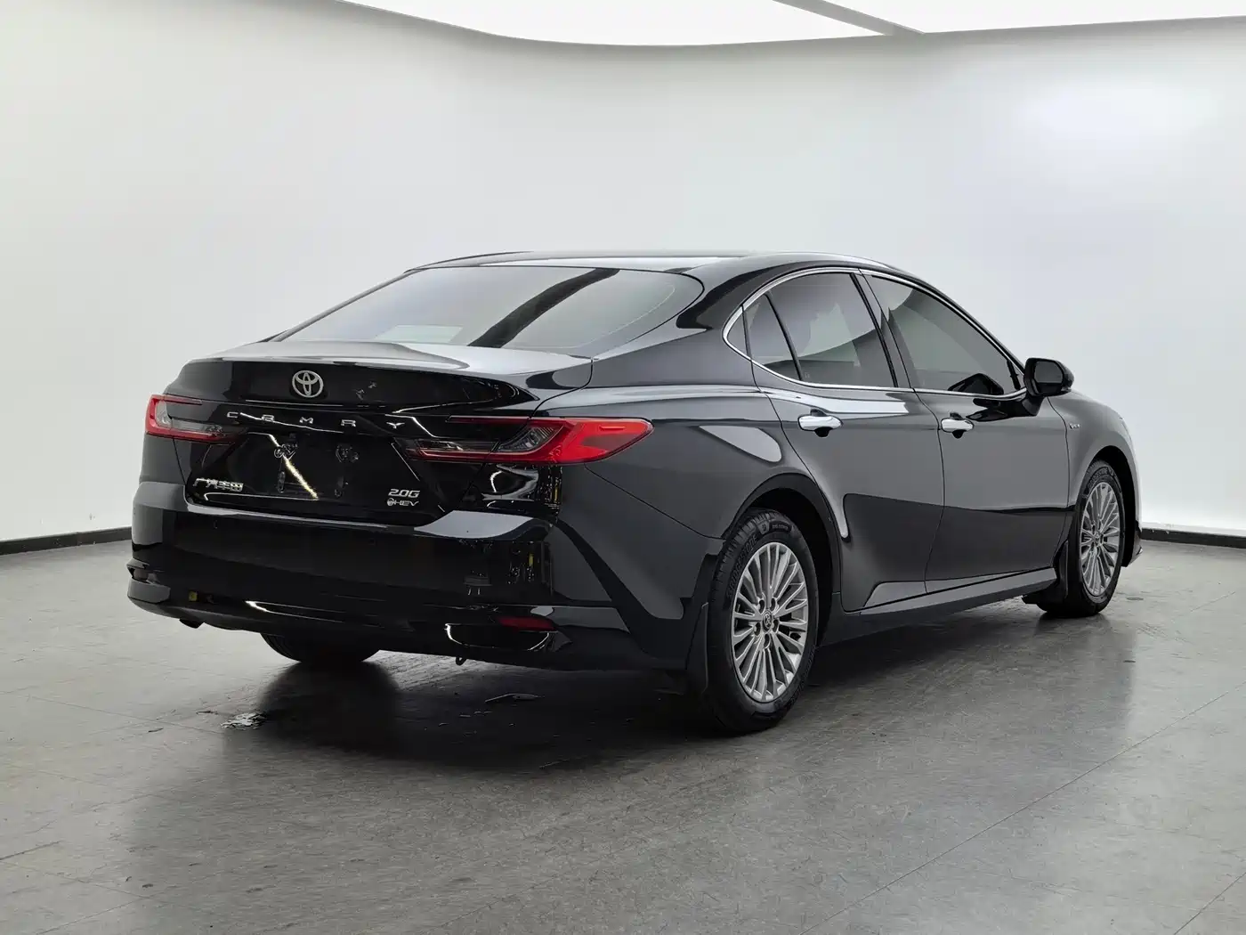 Toyota Camry 2025 2024 Hybrid 2.0HG Premium Edition