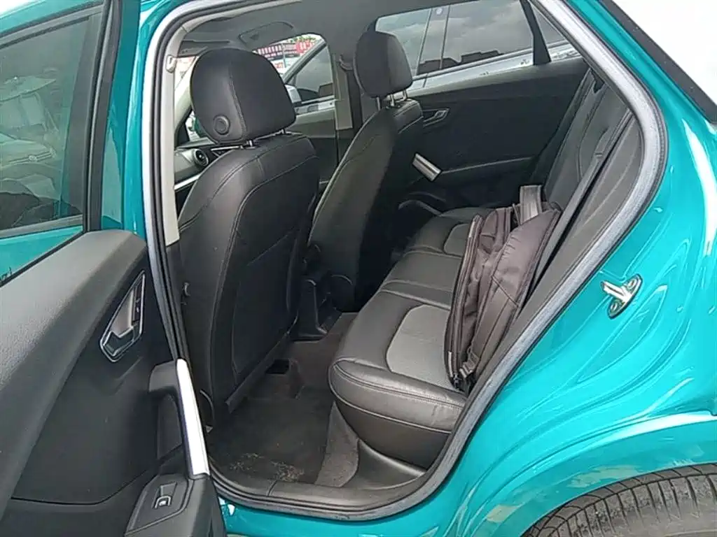 Audi Q2L 2018 35 TFSI Fashion Elegance China V фото 17