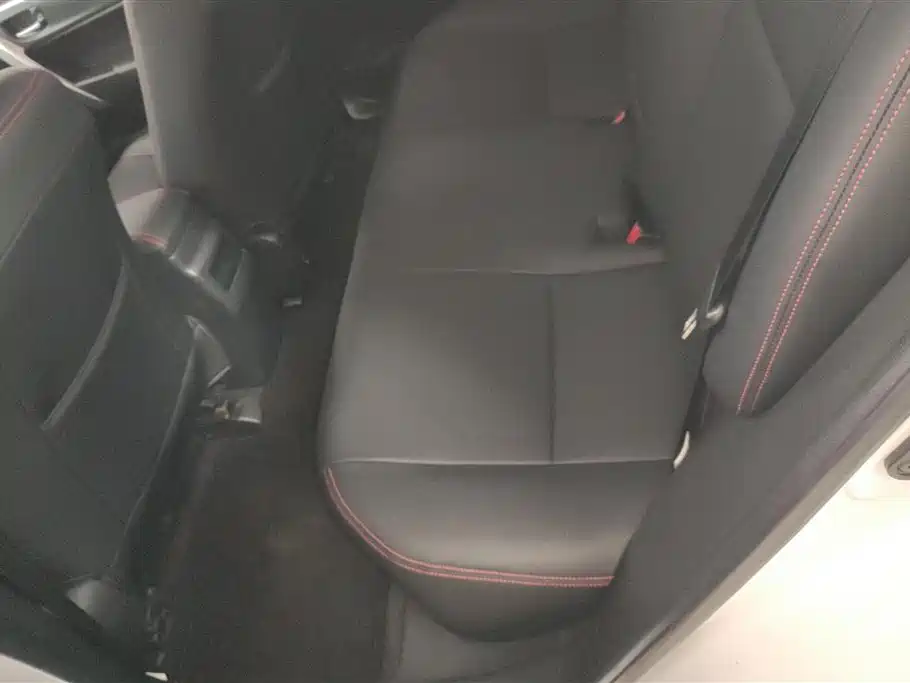 Toyota Corolla 2017 Facelift 1.2T S-CVT GL-i фото 11