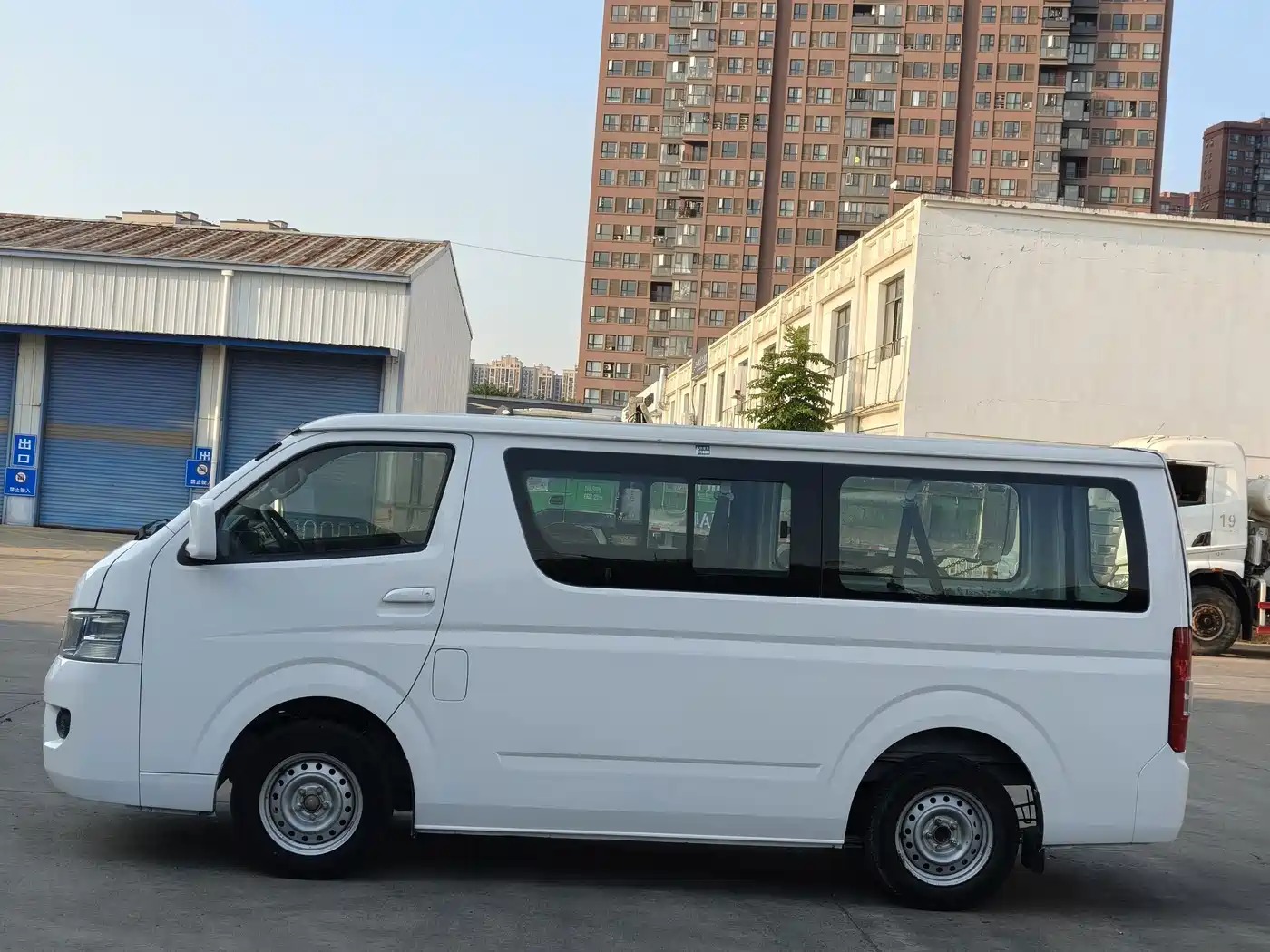 Foton Fengjing G7 2018 2017 2.0L Short Wheelbase Commercial Version Van Flat Roof 6-Seater 4Q20M