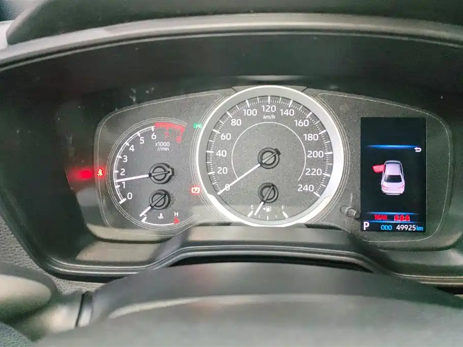 Toyota Levin 2019 185T CVT Luxury Edition China V фото 14