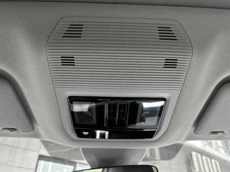 Volkswagen Talagon 2023 380TSI 4WD R-Line Touring Edition фото 8