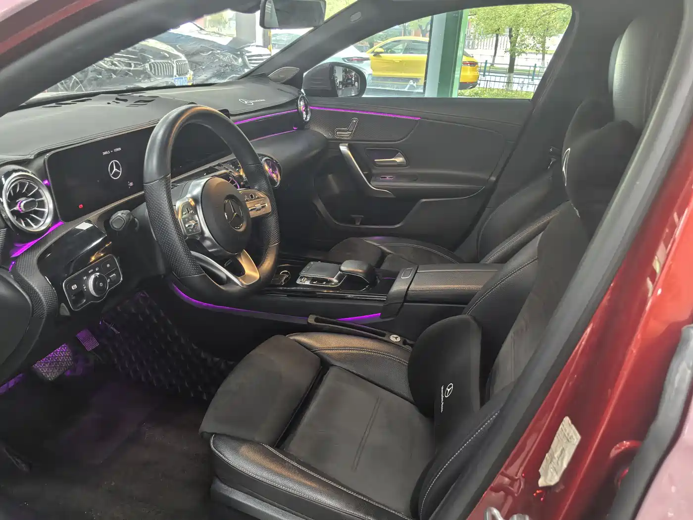 Mercedes-Benz A-Class 2019 A 200 L Sport Sedan фото 8
