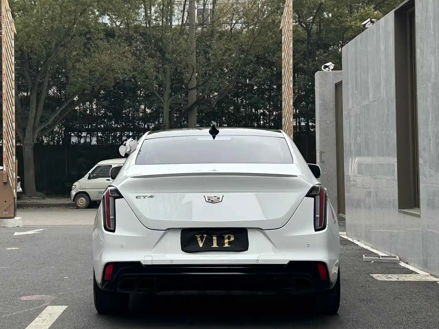 CADILLAC CT4