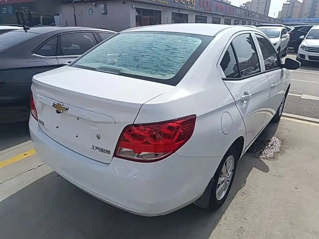 Chevrolet Sail 2016 Sail 3 1.3L Manual Comfort Sunroof Edition фото 7